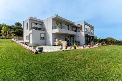 Celeste Sea View Apartment Hot Tub 18 plus Adults only