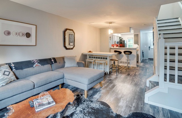 Centennial Townhome ~ 14 Mi to Downtown Denver