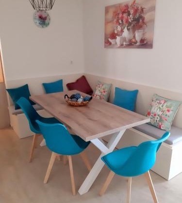 Central Apartment Near The beach with huge private terrace