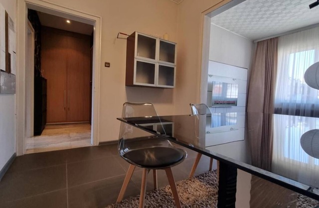 Central Apartment Shishman
