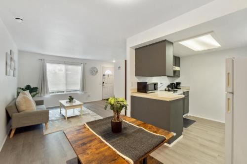 Central Bellevue Retreat