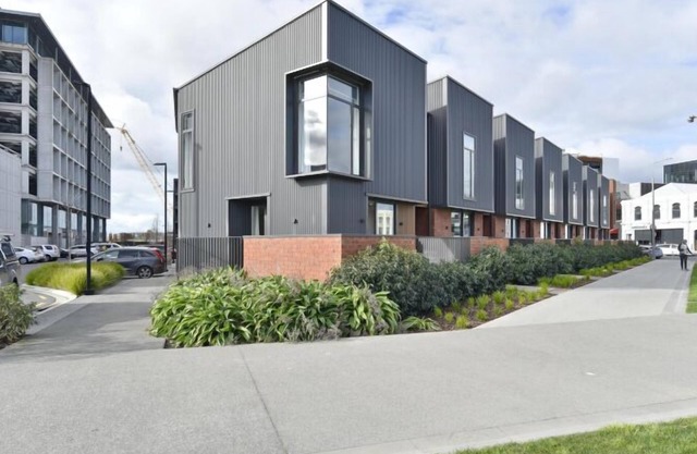 Central City Stay – Walk Everywhere + Free Carpark- Lichfield Apartment