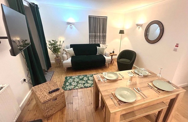 Central | Contractors | Parking