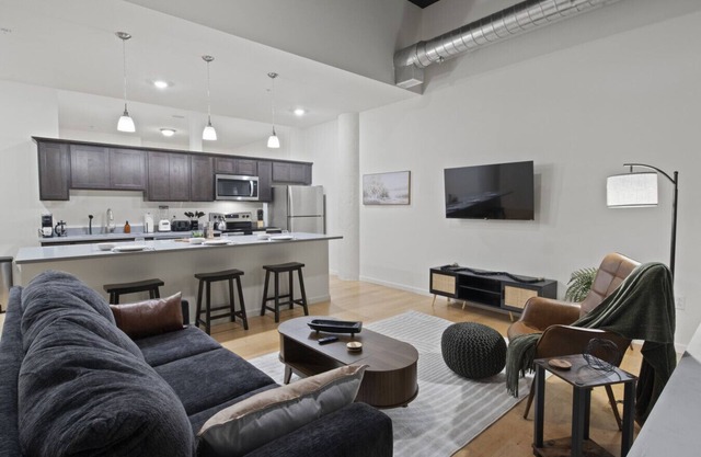 Central Downtown Apartment - 1BR