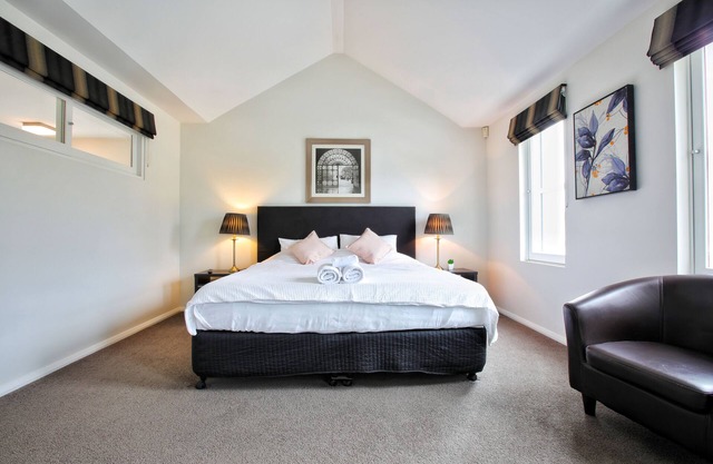 Central Hobart - Beautiful Apartment