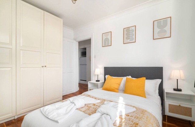 Central London NW8 1 Bedroom Large By Regents Park