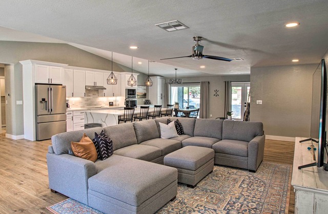Central Scottsdale Home w/Pool & Game Room!