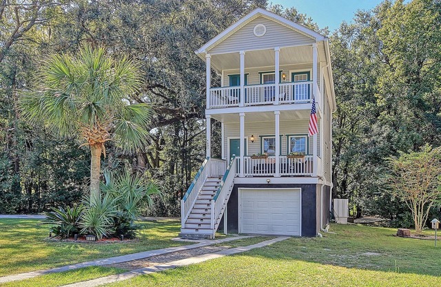 Centrally located to Charleston’s best!