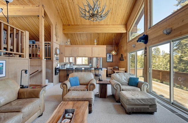 Centrally Located and Dog Friendly! - Home #36 by Bear Valley Vacation Rentals