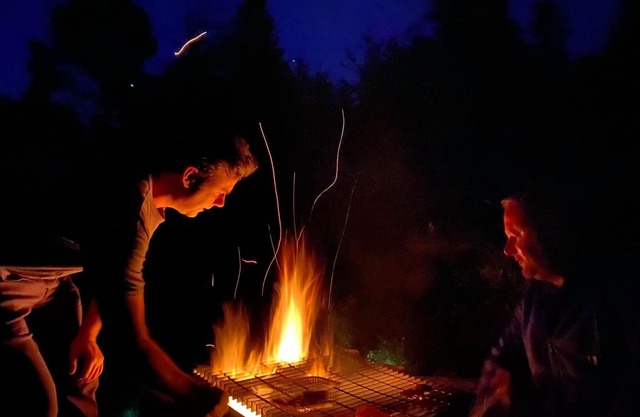 Centrally located private camp with fire-pit (pet friendly)
