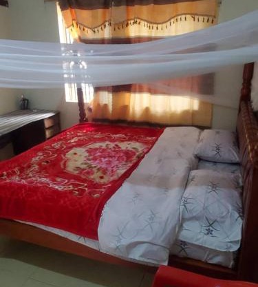 Cents Guest House, Entebbe katabi