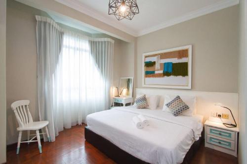 Century Bay Residences 