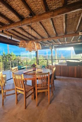 CHALÉ DE CHARME perto da Rota do Vinho - São Roque