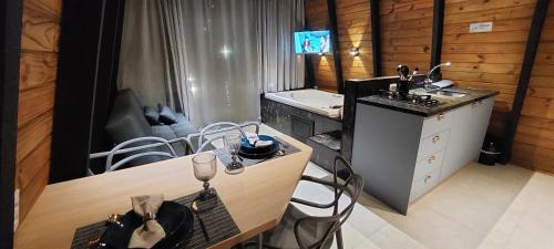 Chalé Valentina-Luxo com Hidromassagem