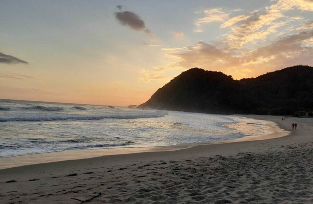 Chalé Para até 4 Pessoas em Barra do Una - Litoral Norte - SP