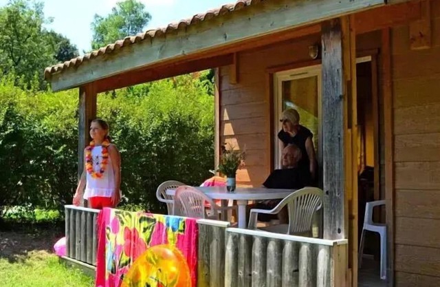 Chalet 35m² (2 bedrooms) sleeps 6