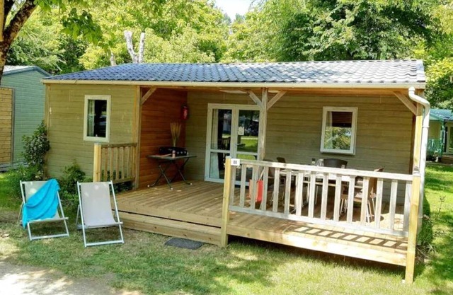Chalet 4 étoiles - Piscine - efd0ih