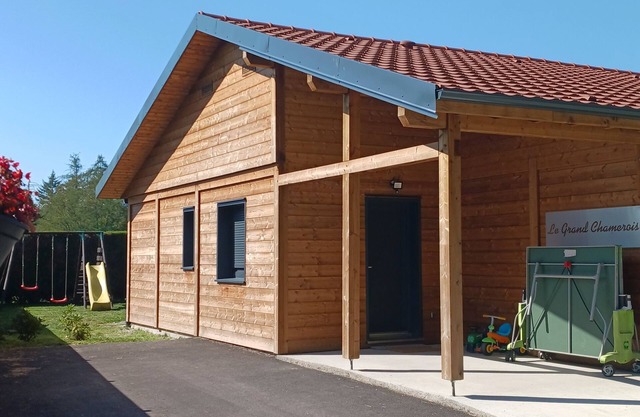 CHALET 4* CLOTURE (pets allowed) 8 MN CASCADES TENDON PROCHE GERARDMER SAUNA.