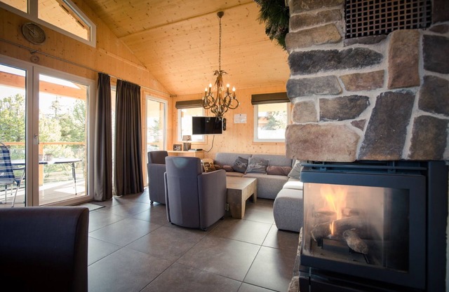 Chalet # 6 with IR-sauna and whirlpool bath