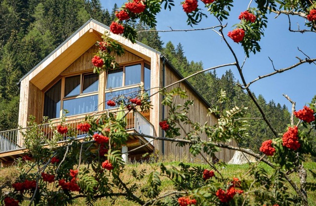 Chalet Ankogel without stone bathtub - HOCHoben camp & explore