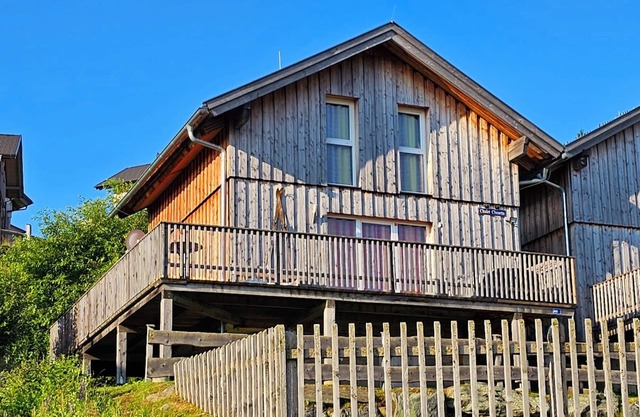 CHALET CHESETTA Mountain hut at 1600m Sauna, outdoor whirlpool and balcony/terrace.