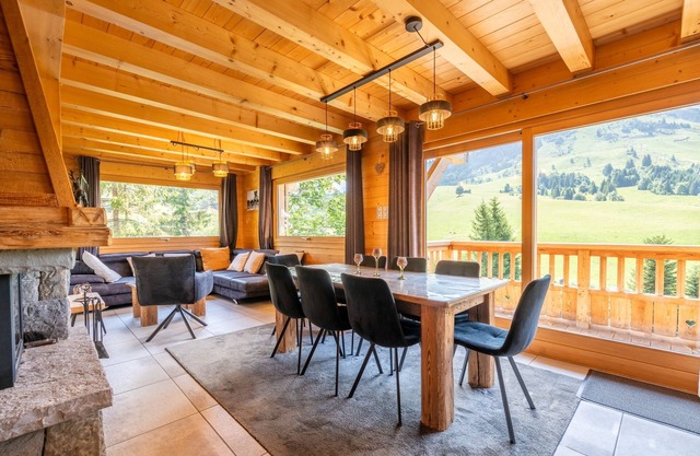 Chalet Coeur de Samance sleeps 8