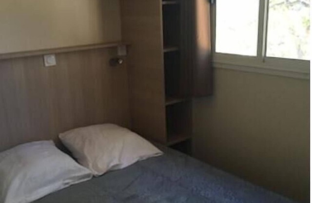 Chalet de 2 Chambres vue mer Très Calme - Propriété Sécurisée