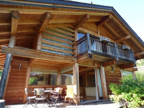 Chalet de luxe au calme avec salle de jeux, belle terrasse et proximité ski - Grand-Bornand - FR-1-458-193