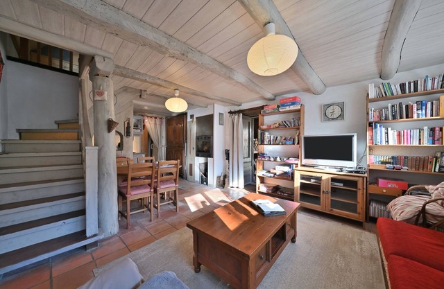 Chalet En so de Gusti – Peaceful Escape in the Pyrenees, Perfect for Hiking & Relaxation