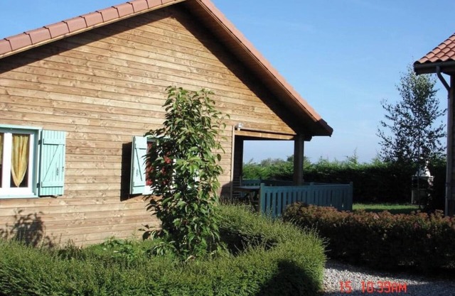 Chalet 2 Lou Braisadou on the farm with heated indoor pool