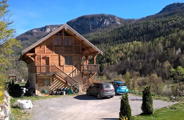 Chalet Gyronde - Your alpine getaway