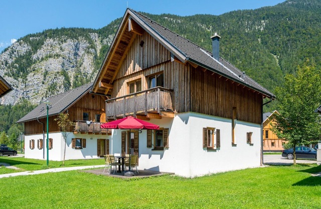 Chalet in Obertraun by Hallstättersee