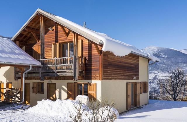 Chalet in Risoul village - Les Sizerins - 10 p