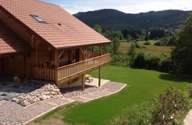 Chalet le Boulonnais, 10p with sauna and hot tub