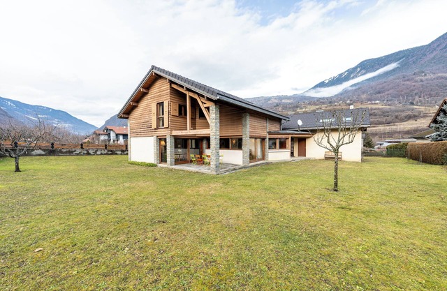 Chalet 'Pierre Et Bois' with Mountain View, Private Terrace and Wi-Fi