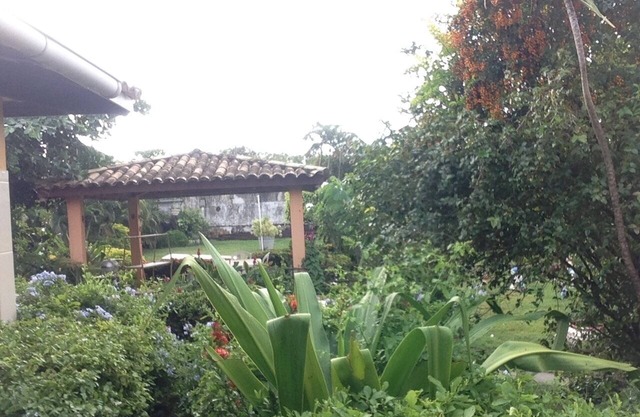 Chalet Pitanga near the beaches of Vilas and Buraquinho