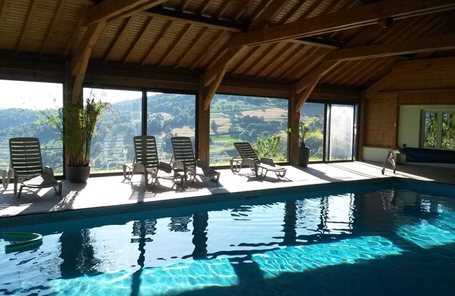 Chalet sleeps 2 to 8 nature quiet mountain heated indoor pool sauna