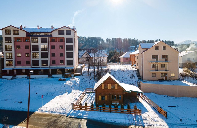 Chalet Zara - romantic villa in heart of Kolašin