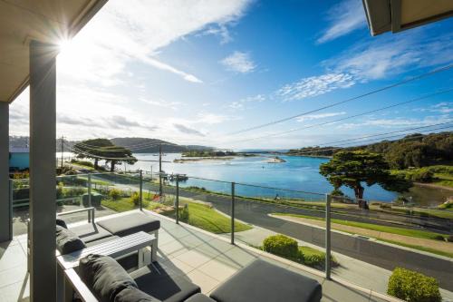 Champagne Views