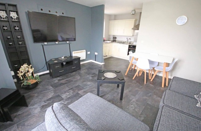 Chapman - Spacious 2 Bedroom Apartment