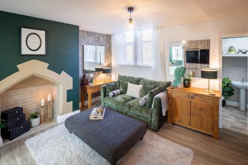 Character, Comfort and Convenience, No 5 Rosedene Mews