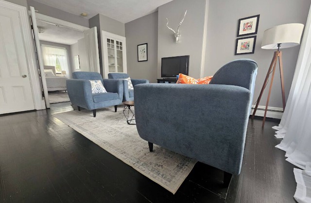 Charlestown Gem - Historic and Central Boston location, perfect for walking