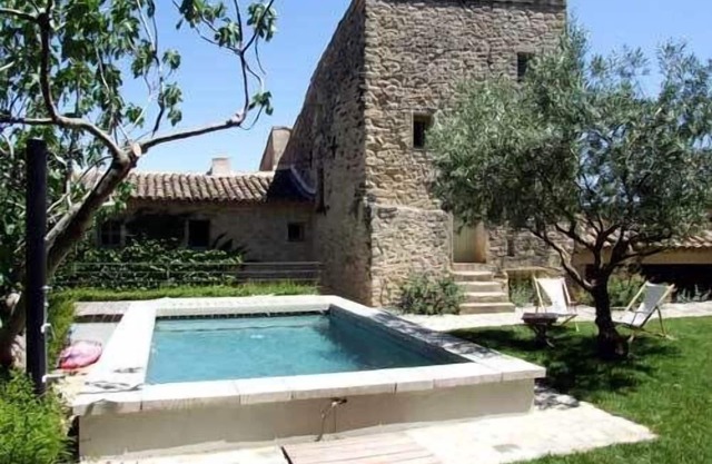 Charming house in the heart of a picturesque Luberon village