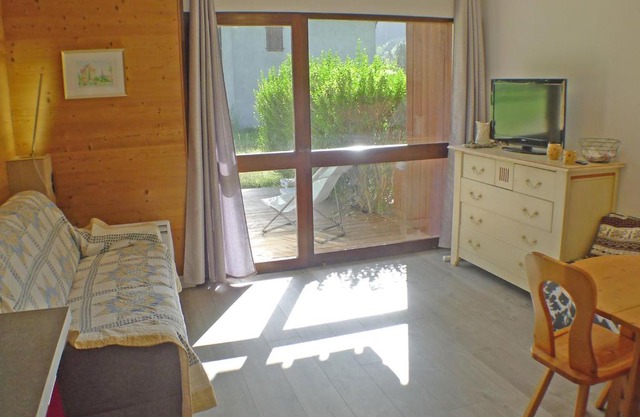 Charmant studio avec terrasse, jardin et parking, proche télécabine - FR-1-629-86