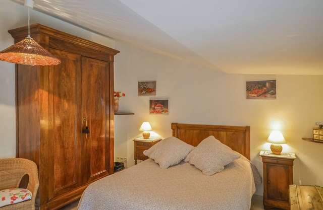 Charmante Chambre D'hôte au Coeur de la Provence à Venasque