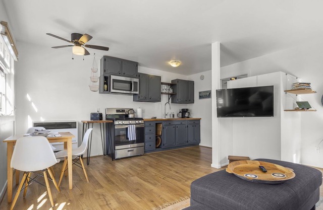 Charming 1-bedroom Casita with beautiful patio