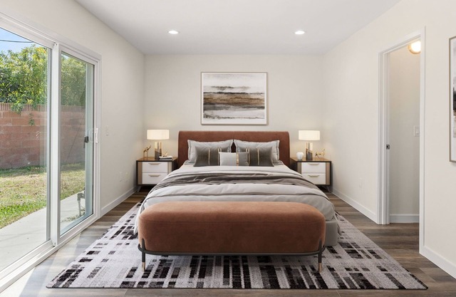 Charming 1-bedroom House, with Dedicated Workspace, AC & W/D in Unit