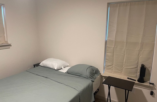 Charming 1-bedroom house in marvelous Austin with WiFi