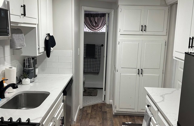 Charming 1-bedroom apartment in Mount Vernon with WiFi, AC