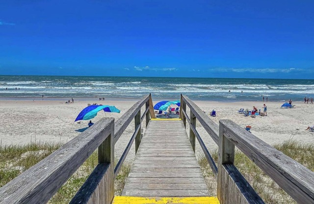 Charming 1-bedroom 1 Roger’s Bay campground withfabulous North Topsail Beach